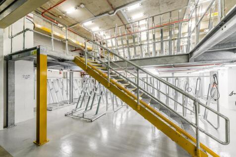 8311324-interior37.J