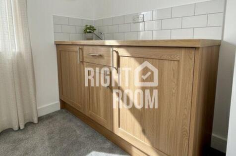 room-2-76-oriel-road-po2-9eq-1041970