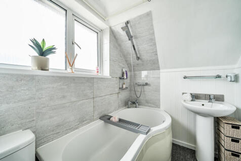 132432496877e31a8e842