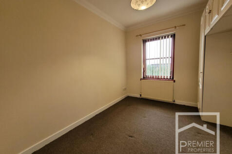 Cogan Place, Barrhead photo 4