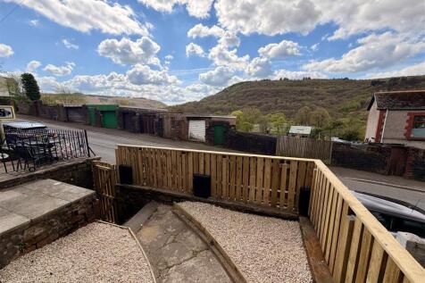 Bright patio area with stunning scenic views...