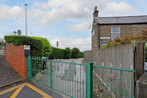 Gated Driveway