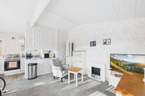 Open Plan Kitchen/Reception Room