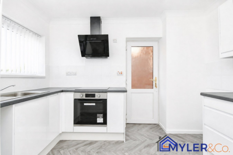 Clincton View, Widnes, WA8 photo 5