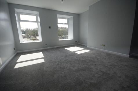 Spacious Lounge