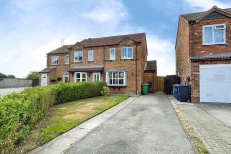 2 Bedroom Semi-Detached in LN2 2XX