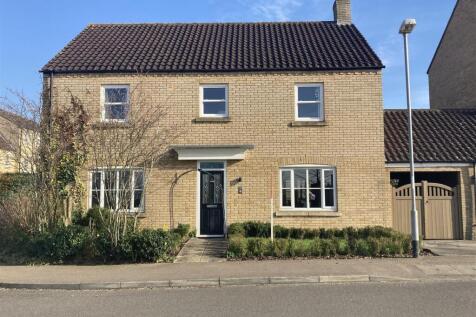 225 Beresford Road front.jpg