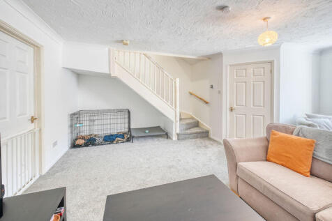 Living Room pic 2