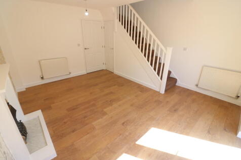 7 Winston Churchill Close photo 4