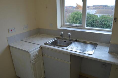 Chestnut Road, Basildon photo 4