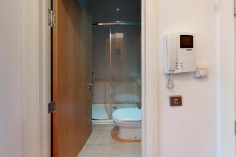 F13-Carlton-Chambers