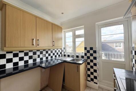 Photo 24-09-2025,...