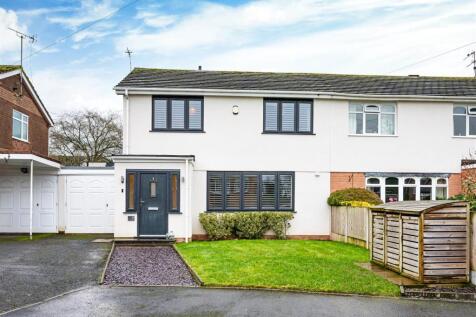 19 Hall Close-28.jpg