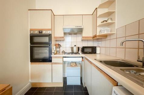 Kitchen / Living Room