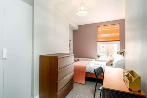 ROOM 5.jpg
