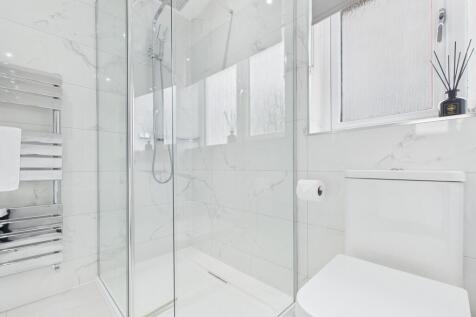 CAM05526G0-PR0028...