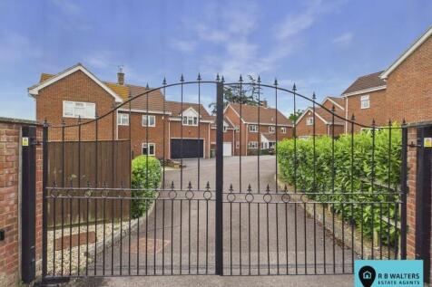 Private Gated Location 