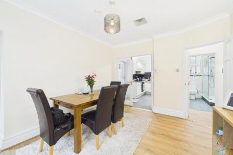 16, Acres Road, Bebington, Wirral photo 3