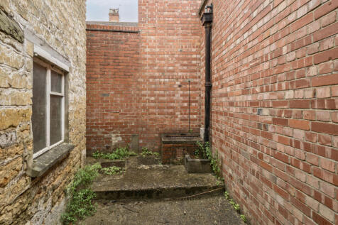 1299476-9-6835e18...