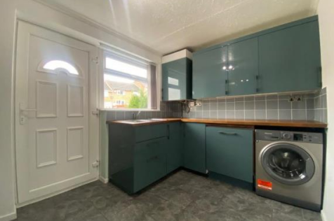 BATH ROAD, LS13 photo 5
