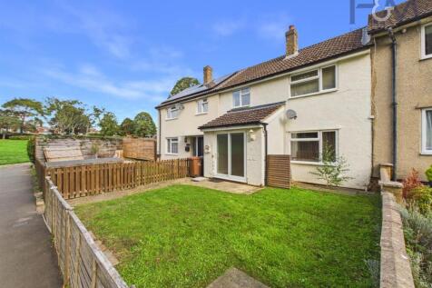 3-bed flat on The Noke, Stevenage, Hertfordshire, SG2 8LJ., £1,750/mo