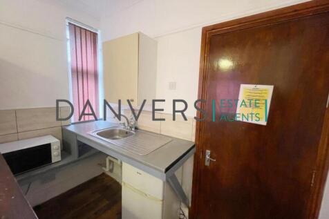 Narborough Road, Leicester photo 3