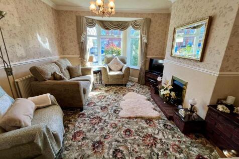Lounge Area..jpg