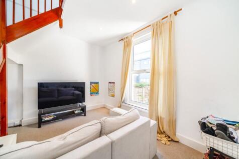 Beavor Grove, Ravenscourt photo 4