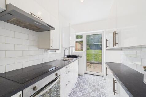 Ennerdale Road, Reading, Berkshire, RG2 photo 3