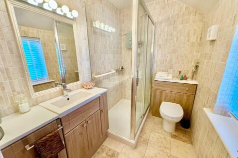 PHOTO-2024-08-20-17-40-17 (28).jpg