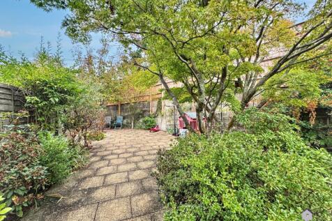 Broxburn Close, Chandler's Ford, SO53 photo 4