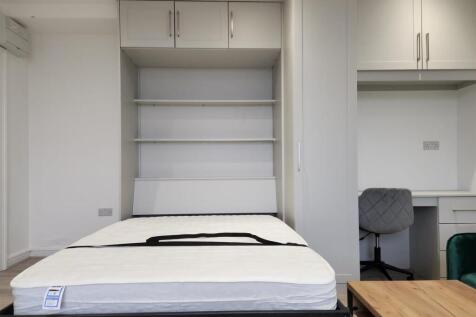 WhatsApp Image 2025-10-16 at 15.37.41_f02087f4.jpg