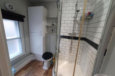 Shower.jpg