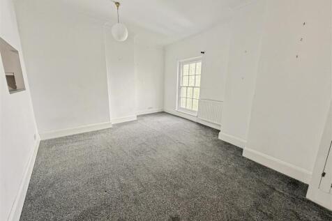 Living Room.jpeg