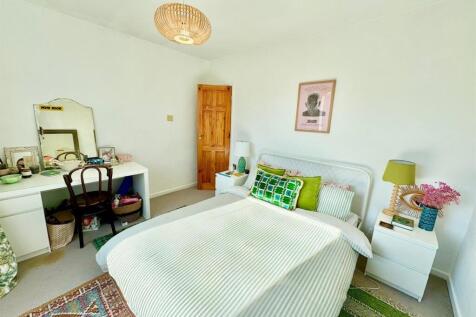 PHOTO-2025-04-07-19-38-15 (19).jpg