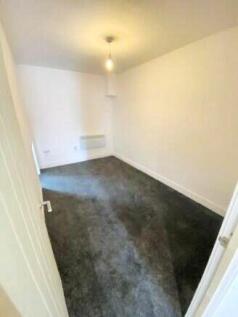 Flat ,  Main St, Shirebrook, Mansfield photo 4