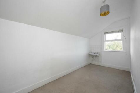 Modena Road, 23-011.JPG