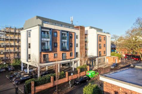 Grove House-1.jpg