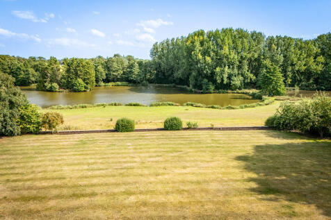 Lake (does not fo...