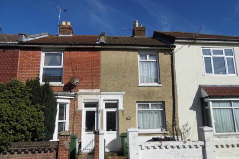 3-bed terraced on Edmund Road, Southsea, PO4, £1,325/mo