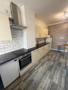 759 hessle rd.jpg