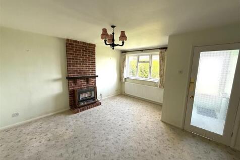 living room 2.jpeg