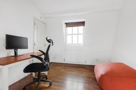 Flat 5 65 Ennismo...