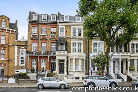 RQCR_T Elgin Avenue_Exterior 1 (1).jpg