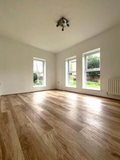Bedroom One.jpg
