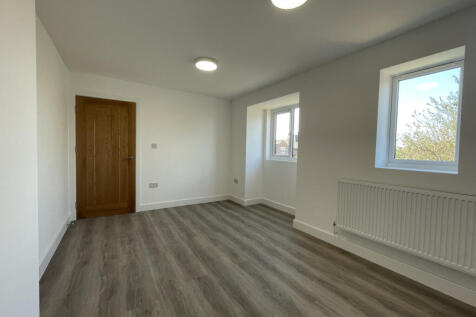 Glenfield Avenue, Felixstowe photo 4