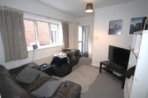 Living Room b.JPG