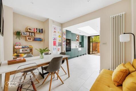 46 Ridley Avenue-6.jpg