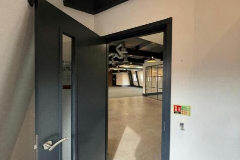 b4801bba129f42178f b2633.JPG