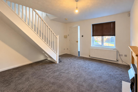 Blackthorn Drive, Nottingham photo 3